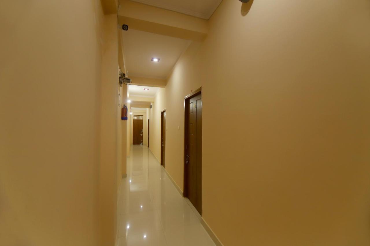 Hotel Comfort Inn Homestay Дехрадун Экстерьер фото